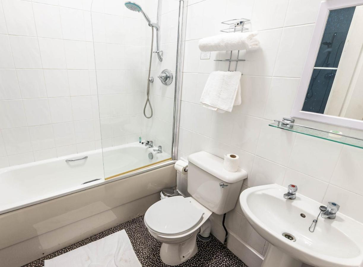 Grampian Hotel Пърт Екстериор снимка