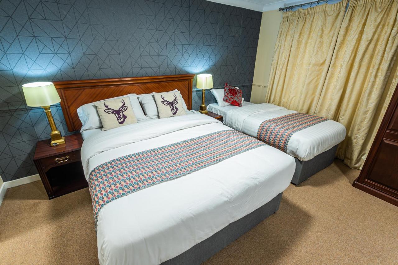 Grampian Hotel Пърт Екстериор снимка