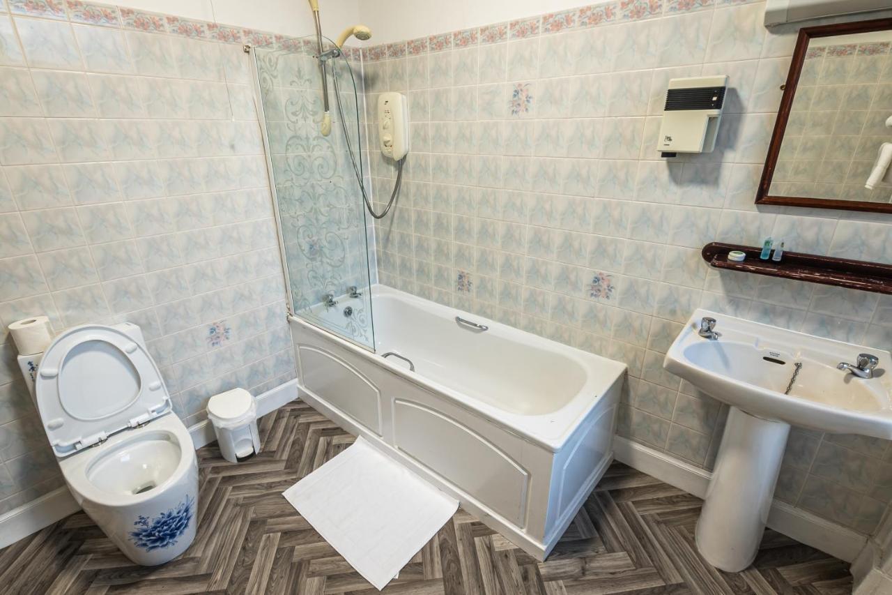 Grampian Hotel Пърт Екстериор снимка