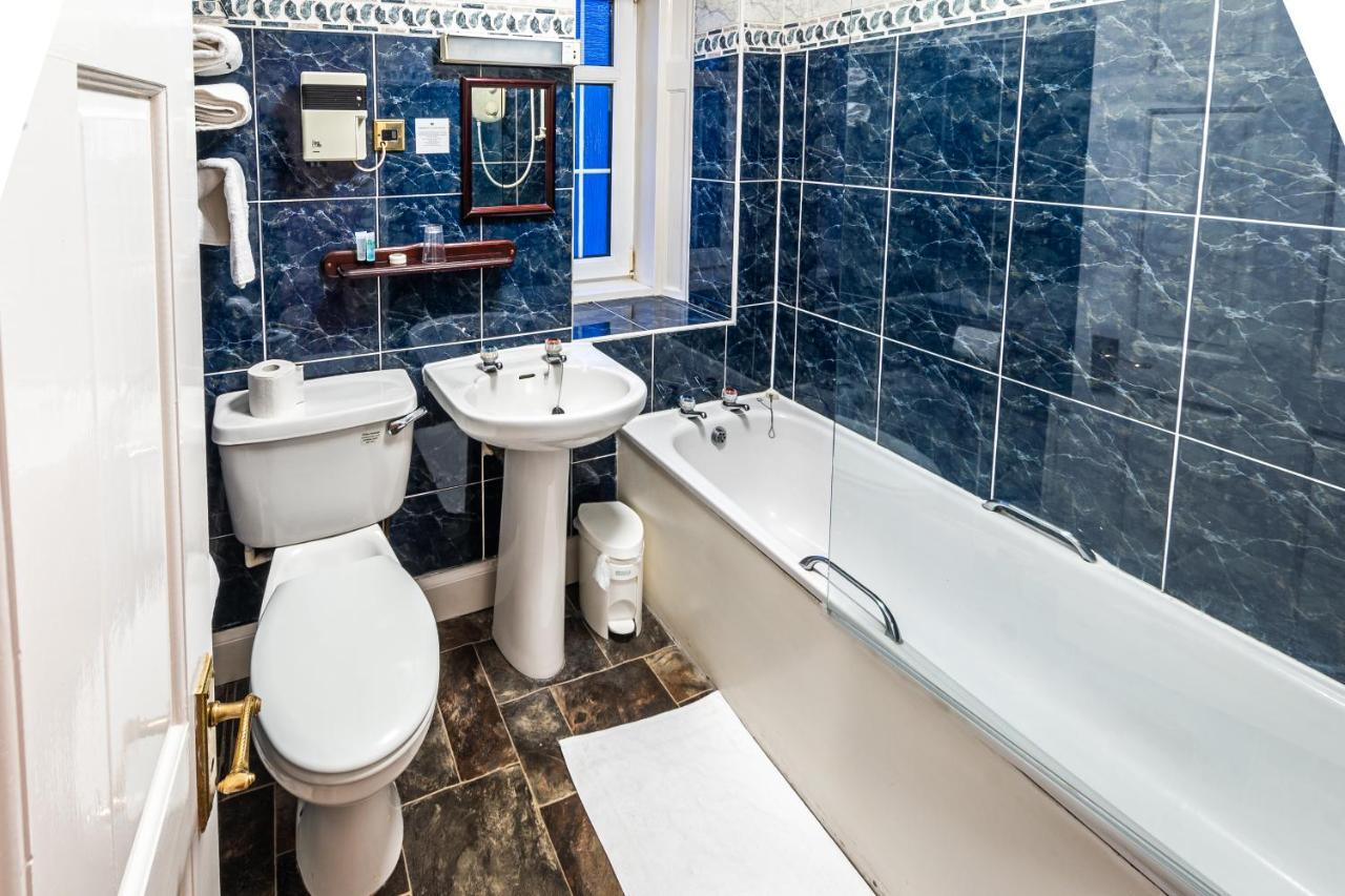 Grampian Hotel Пърт Екстериор снимка